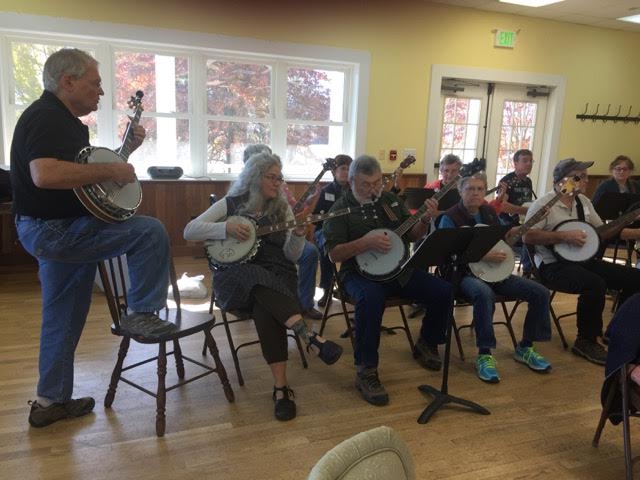 Bluegrass jam session at Geoff Hohwald banjo camp